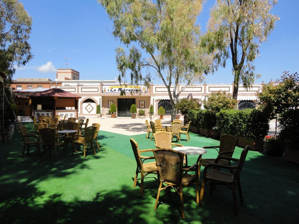 Hotel La Maruxina La Alameda de la Sagra Esterno foto